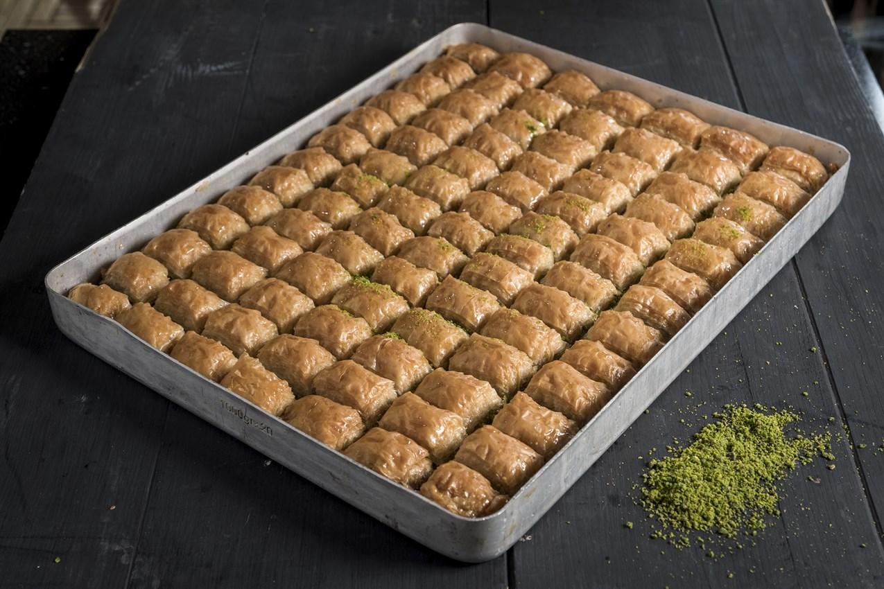 BAKLAVA TEPSİSİ 850 GRAM 35*45 ALÜMİNYUM